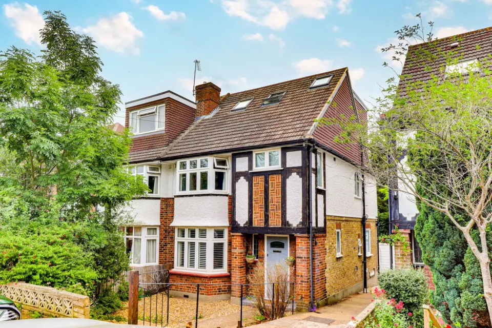 Front of the house at Raeburn, Surbiton KT5, a Surrey Build Group project
